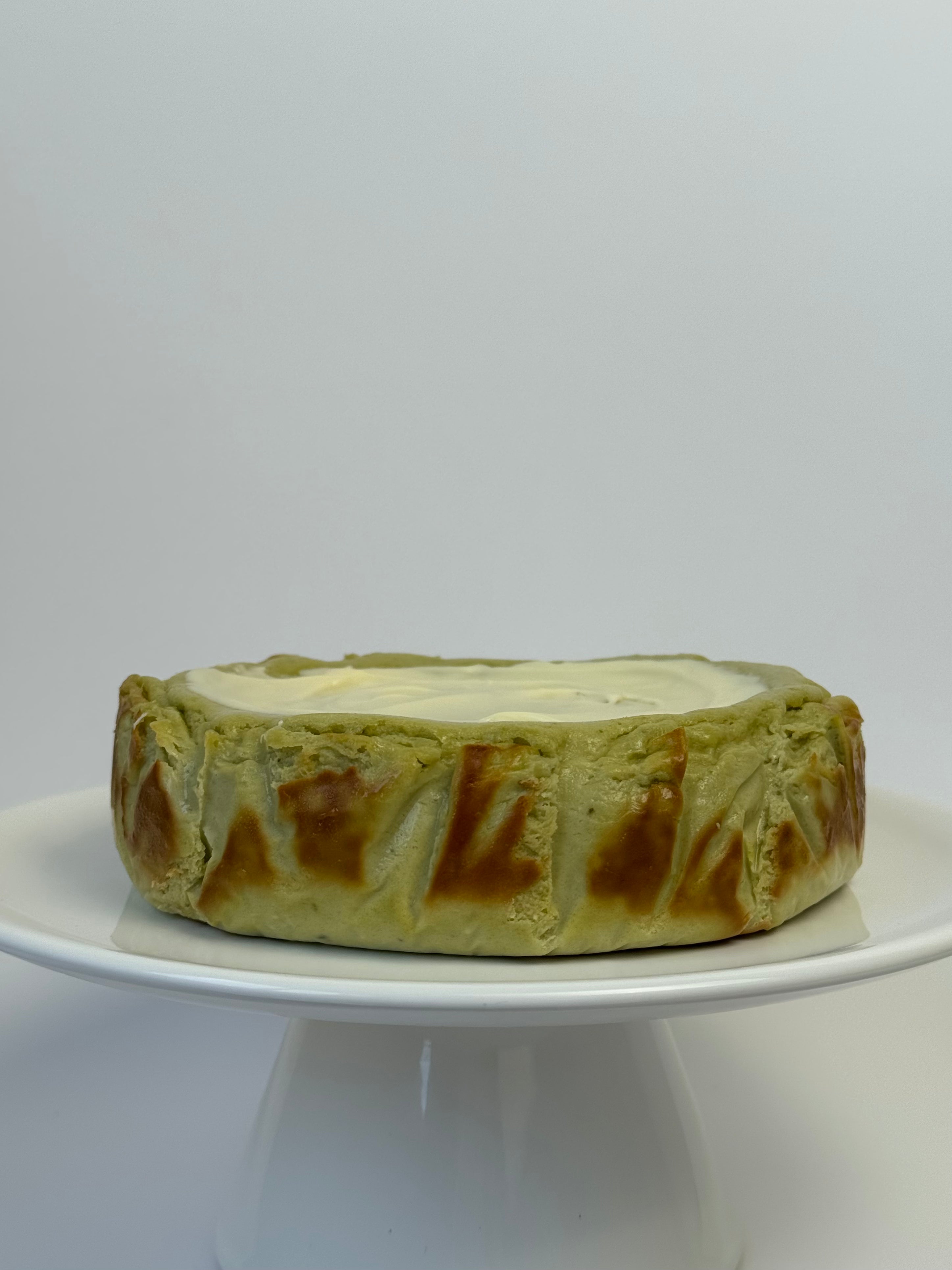 WHITE CHOCOLATE MATCHA CHEESCAKE